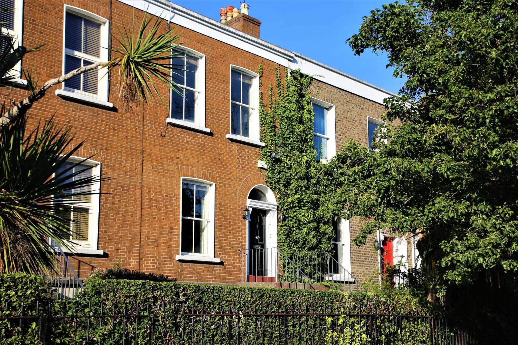 Walking Distance To Grafton St Holiday home Dublin
